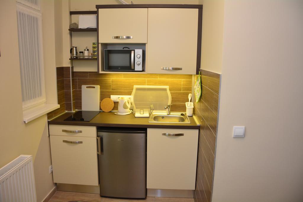 Bodza Apartmanok Егер Екстериор снимка